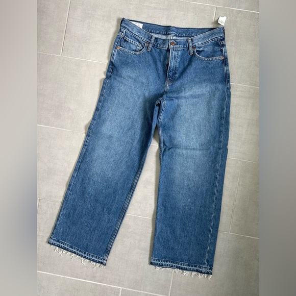 Gap Low Rise Stride Jeans, Sz 30/10s - Picture 2 of 5